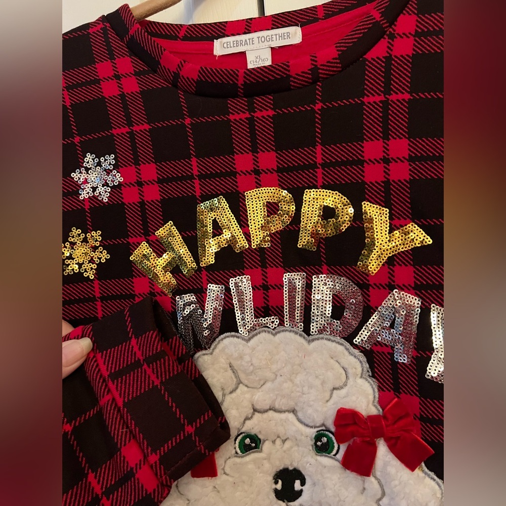 Plaid Holiday Sweatshirt with Dog Design EUC Size XL - Picture 4 of 6
